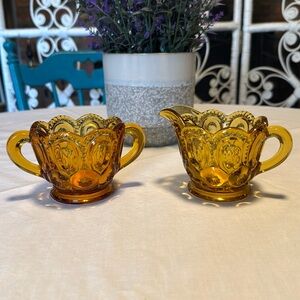 L.E. Smith Amber moon and stars open sugar and creamer set